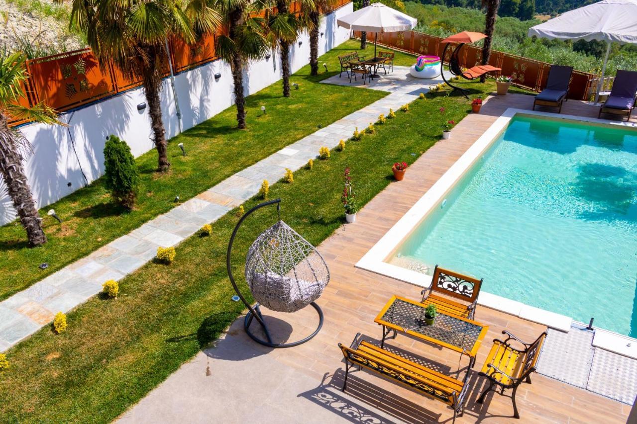 Pefkohori Golden Mountain Beach Villas Εξωτερικό φωτογραφία