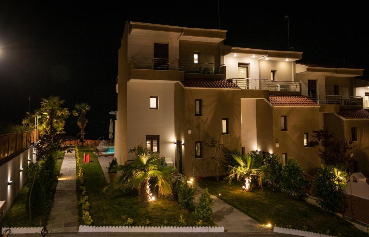 Pefkohori Golden Mountain Beach Villas Εξωτερικό φωτογραφία